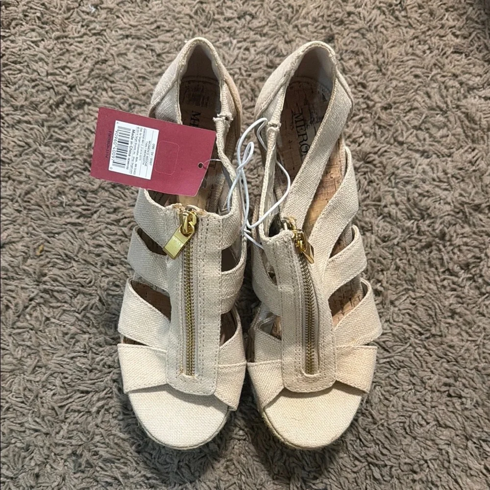 Women's Cream Zip-Front Wedge Sandals